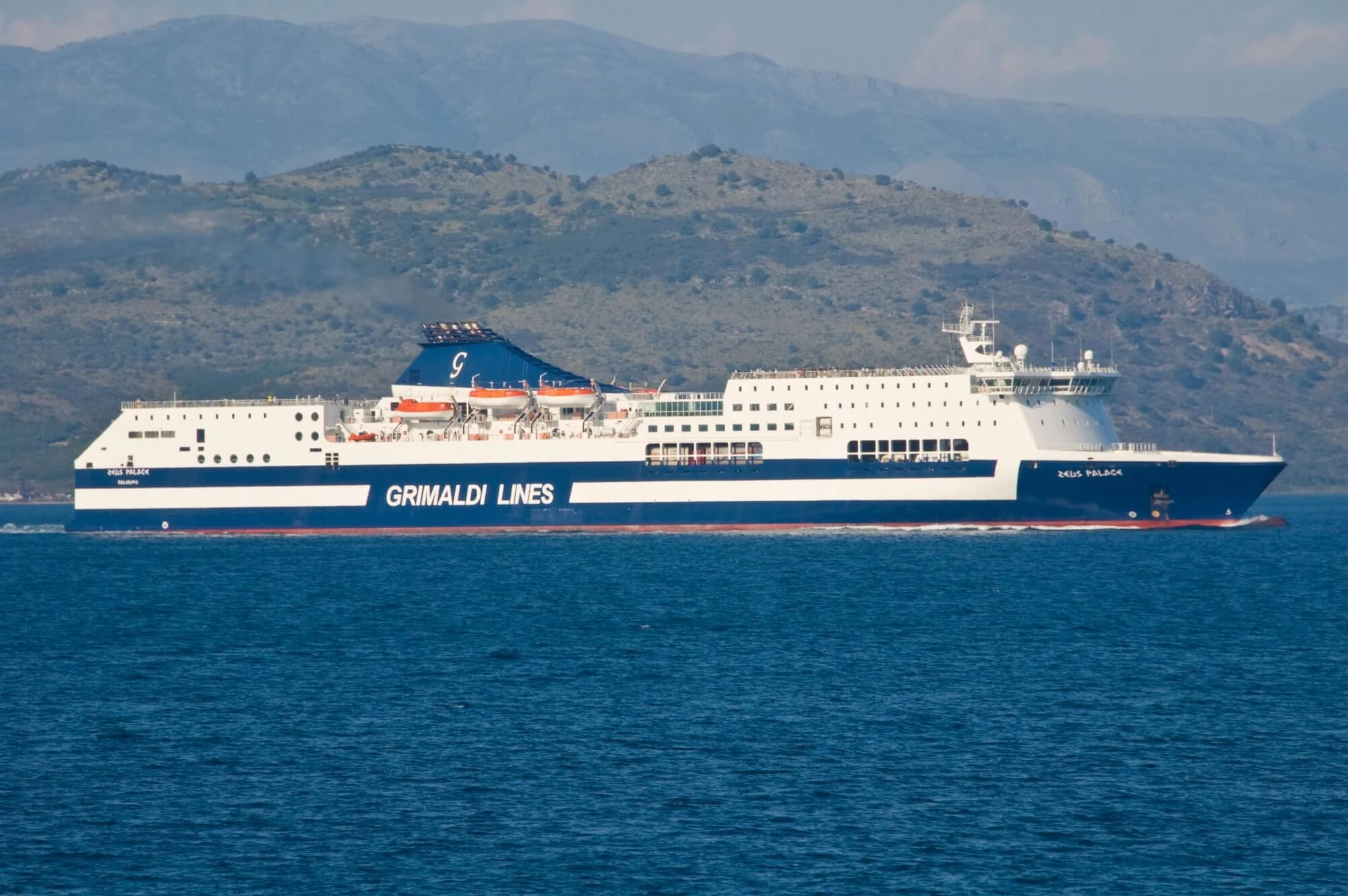 Zeus Palace shipbuilding project